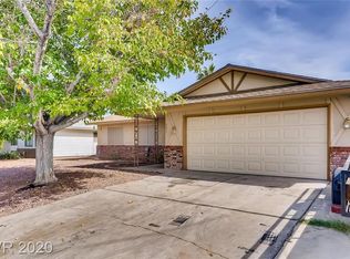 201 Lightning St, Las Vegas, NV 89145