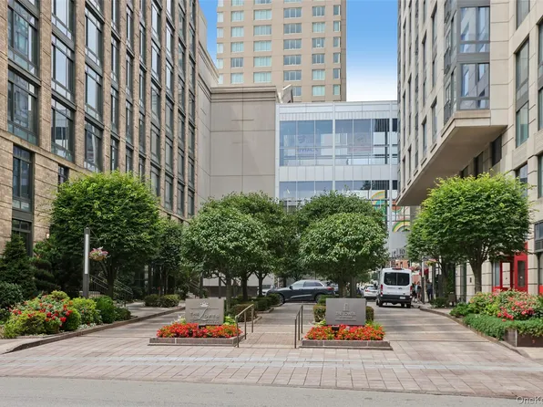 25 City Place #6C, White Plains, NY 10601