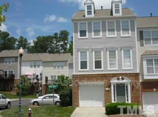 5532 Shady Crest Dr, Raleigh, NC 27613