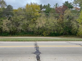 2800 Humboldt Rd, Green Bay, WI 54311