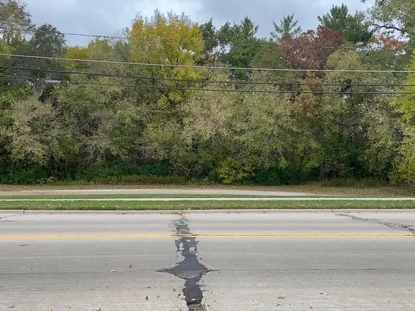 2800 Humboldt Rd, Green Bay, WI 54311