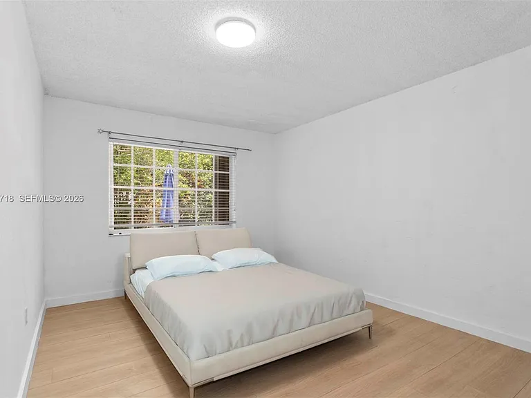 9125 Carlyle Ave — Photo 12