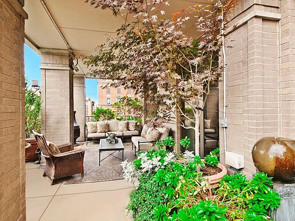 5th image of 145 E 76th St #10