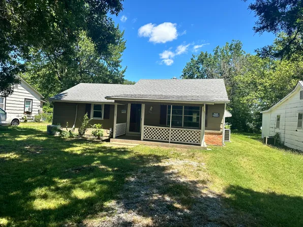 1221 S Mckinley Avenue, Joplin, MO 64801