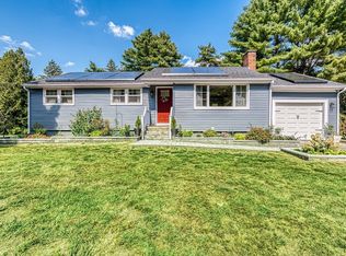 7 Spring Ln, Hopkinton, MA 01748