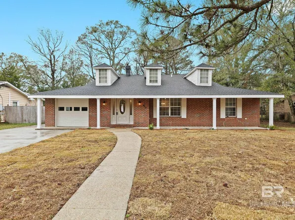 916 Shady Brook Dr, Mobile, AL 36606