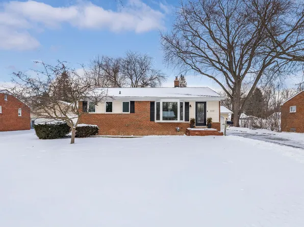 1117 Wallen St, Midland, MI 48642