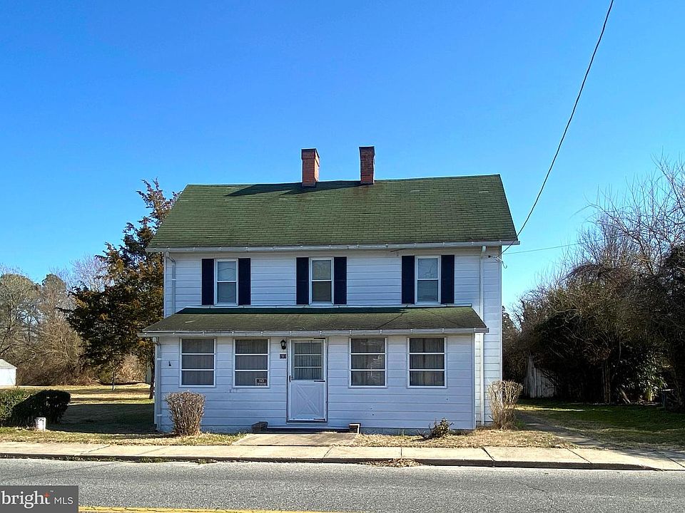 1st image of 211 Bridge St