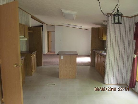 4th image of 118 Bank St