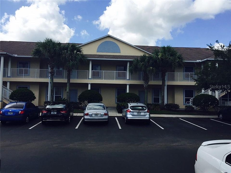 1st image of 3121 Sun Lake Ct APT A