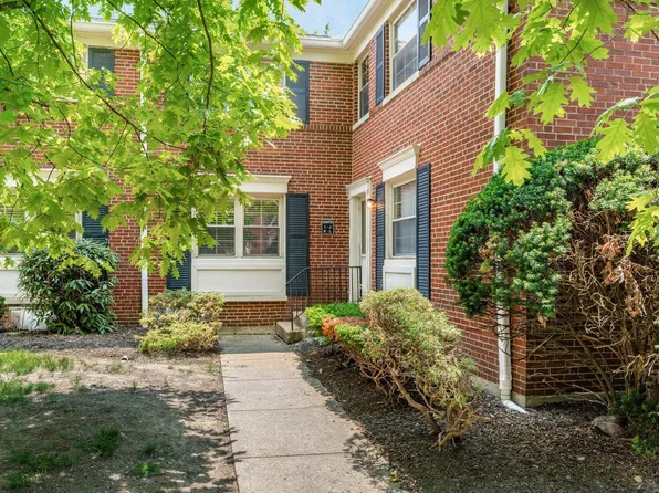 1775 Nw Ct #114-J, Columbus, OH 43212