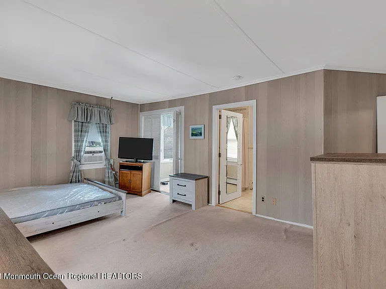 683 Main Ave — Photo 28