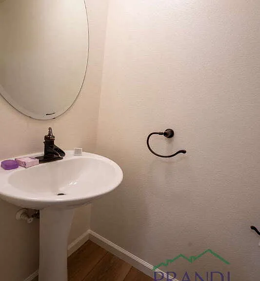 82 Arnold Dr — Photo 20