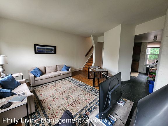 5th image of 626 N 22nd St #2F