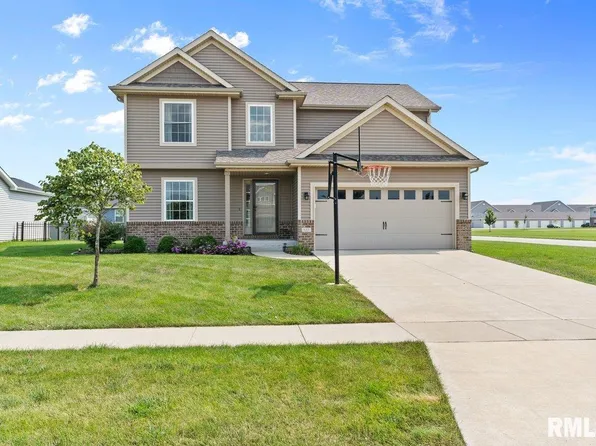 822 Kellan Dr, Chatham, IL 62629