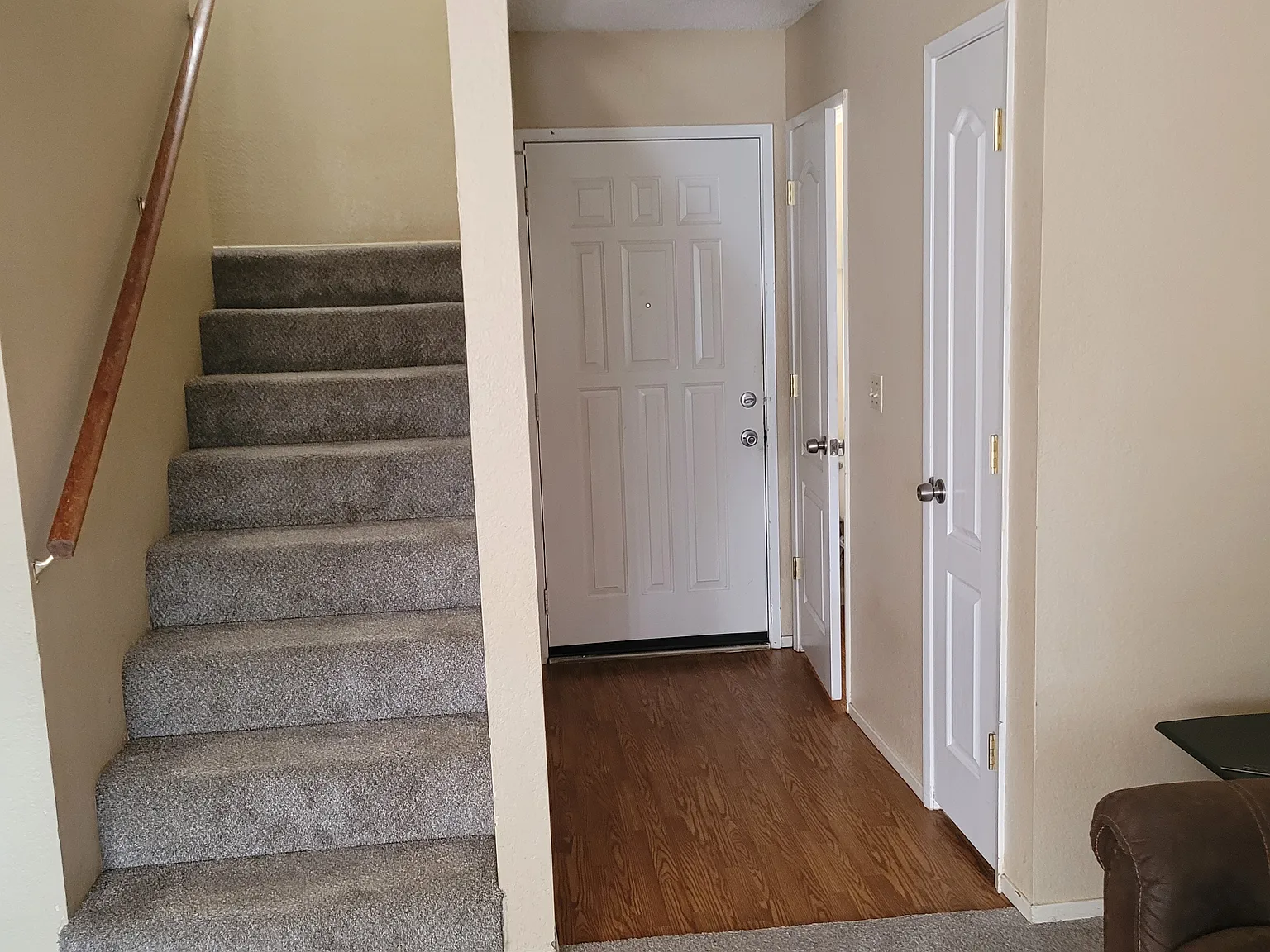 2 bed, 1.5 bath, 1100 sqft, $2,300 — Photo 4