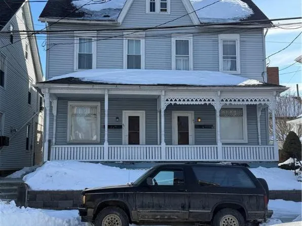 49-51 North St, Slatington, PA 18080
