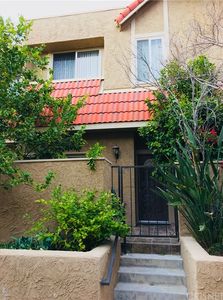 17912 River Cir APT 4, Santa Clarita, CA, 91387