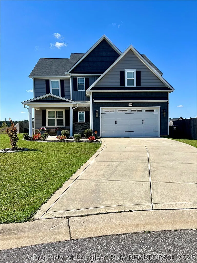 5 bed, 2.5 bath, 3034 sqft, $2,350 — Photo 2