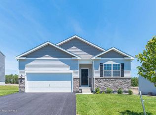 8 Dylan Blvd, Barnegat, NJ 08005