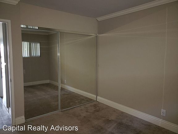5th image of 4333 E 2nd St APT 402
