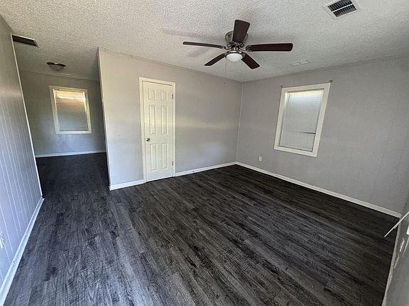 5th image of 2601 Dakar Ave