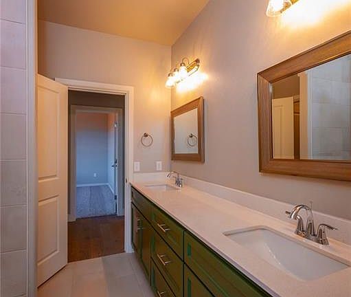 5th image of 14200 Center Village Way