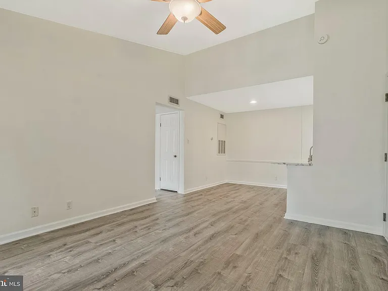 3308 Wyndham Cir #321 — Photo 8
