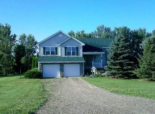 1611 89th Ave, Hammond, WI 54015