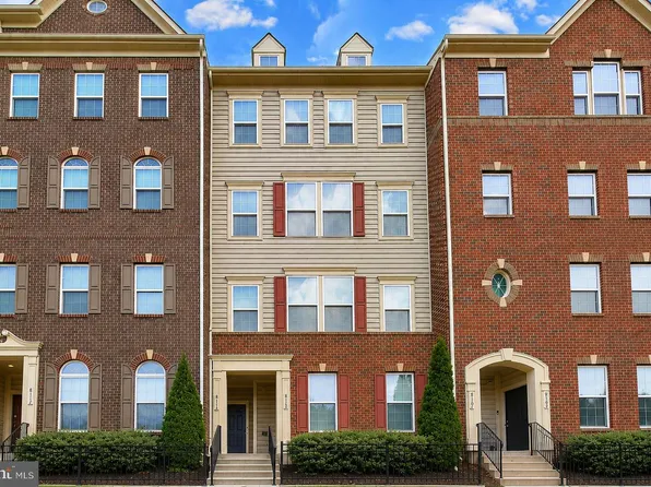 8111 Greenbelt Station Pkwy Unit 302F, Greenbelt, MD 20770