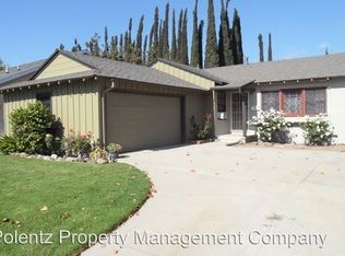 209 S Shattuck Pl, Orange, CA 92866