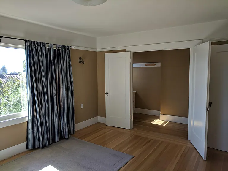 2603 Virginia St — Photo 3