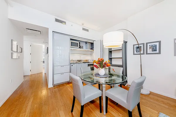 Rented by Douglas Elliman | media 3