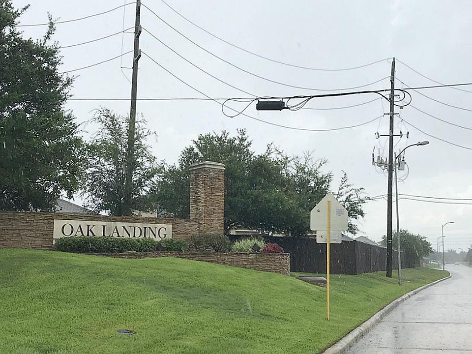 1st image of 7823 Meandering Oak Ln