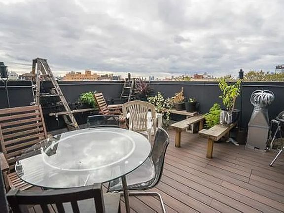 5th image of 269 Withers St APT 4A