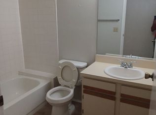 127 Camphor Cir APT D, Oldsmar, FL 34677
