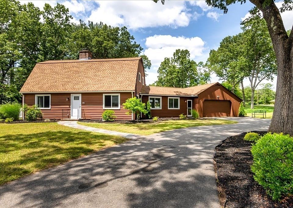 1st image of 76 Woodland Rd