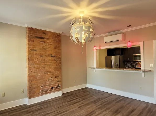 395 W Water St APT 3, Elmira, NY 14905