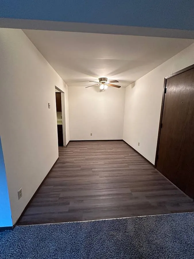 2 bed, $1,199 — Photo 4