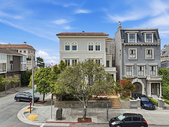 3rd image of 2998 Pacific Ave