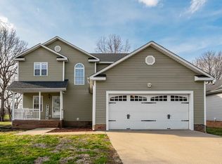 647 Pride Avenue Dr, Madisonville, KY 42431