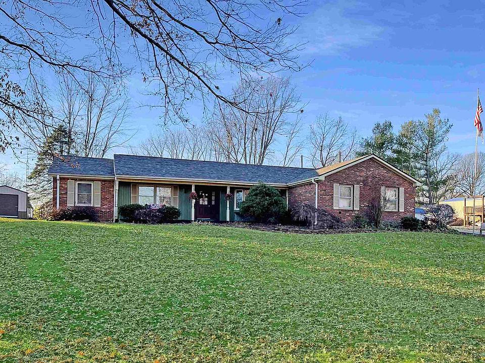 1st image of 613 S Hickory Ln