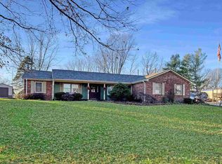 613 S Hickory Ln, Petersburg, IN 47567