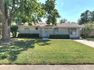 925 W El Paso St, Broken Arrow, OK 74012