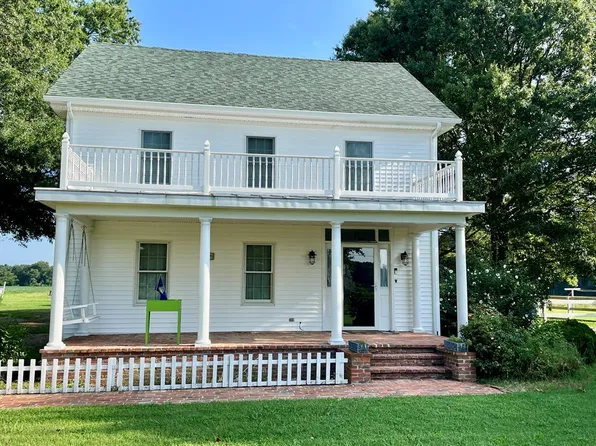 9481 T B Rd, Exmore, VA 23350