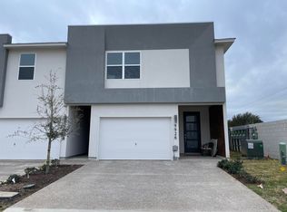 9926 Bijan Dr, Laredo, TX 78045