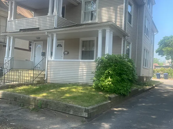 692 MAPLEWOOD Avenue, Bridgeport, CT 06605
