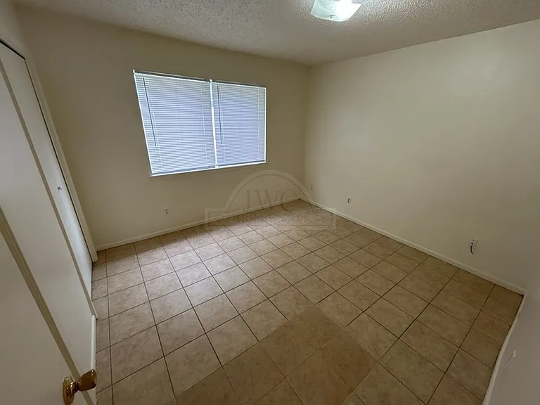 2108 Hunt Dr, Killeen — Photo 12
