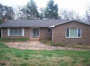 54 N Big Oak Dr, Mills River, NC 28759