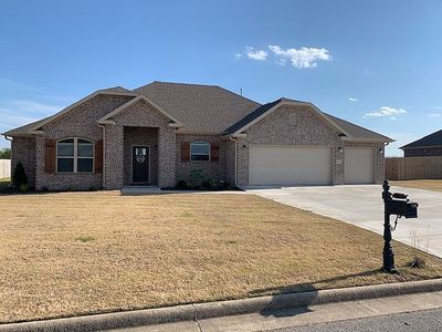18173 Astor Dr, Fayetteville, AR, 72704